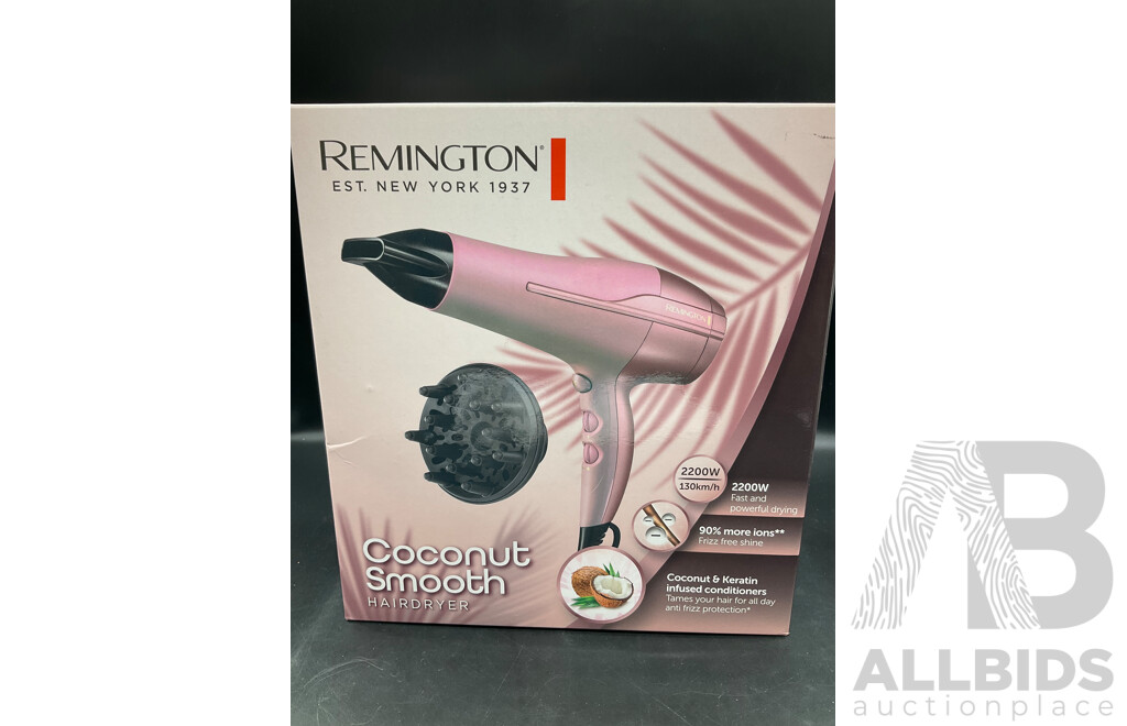 REMINGTON Hairdryer and BONDS Socks (Size 11-14) - Lot of 2