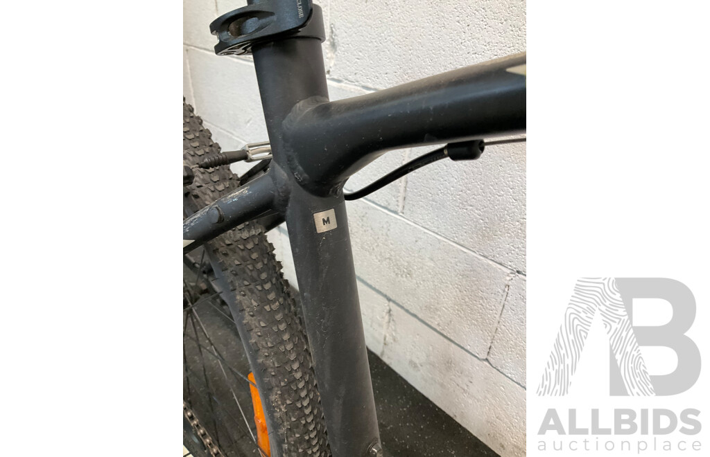 GIANT ATX Mountain Bike