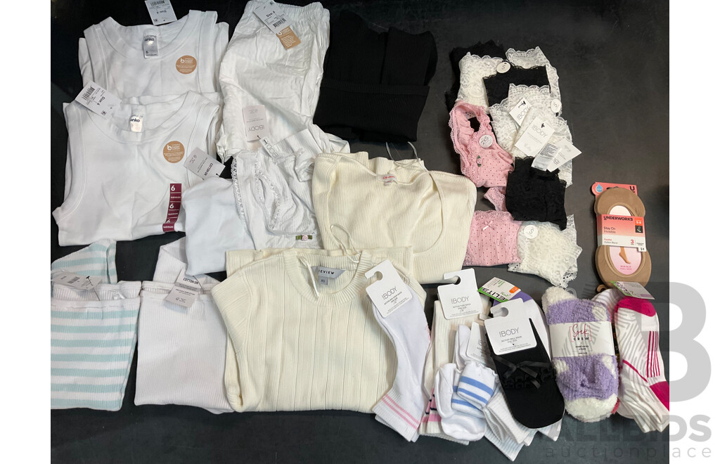 Womens Apparel, Underwears - Size 6, 10, XS, XXS & Assorted Socks