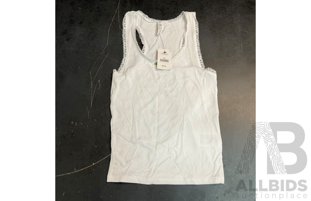 Womens Apparel, Underwears - Size 6, 10, XS, XXS & Assorted Socks