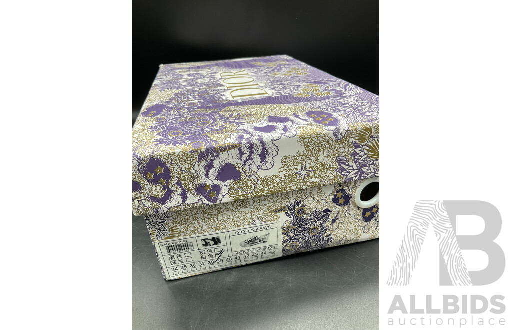 Low Top Sneakers Branded DIOR