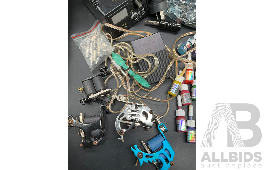 Tattoo Kit Containing Most of Necessary Equipment