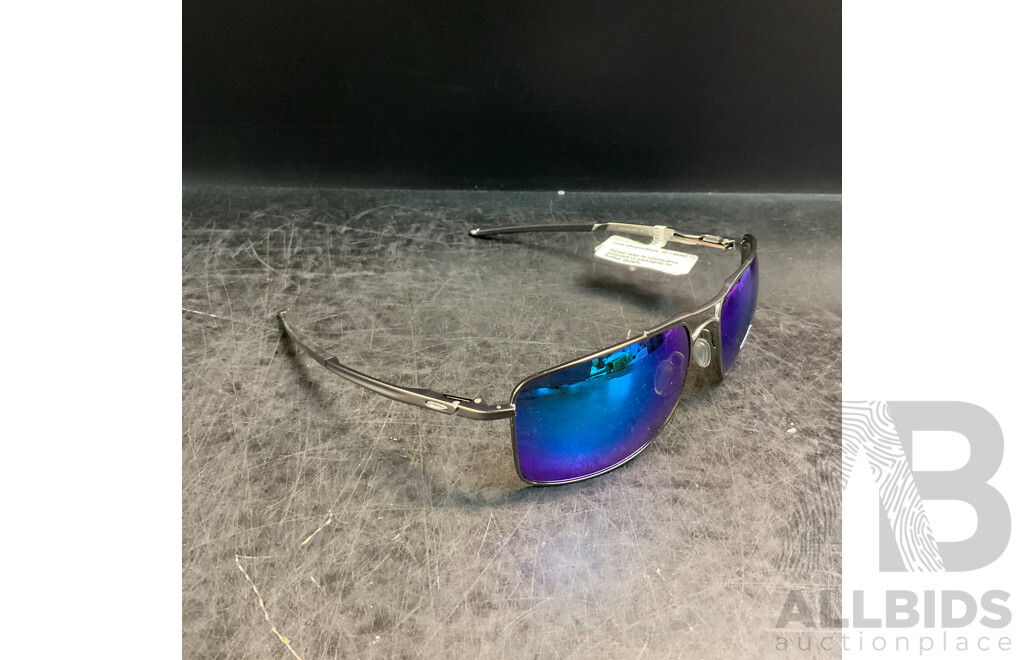 Oakley OO4124 Gauge 8 Sunglasses