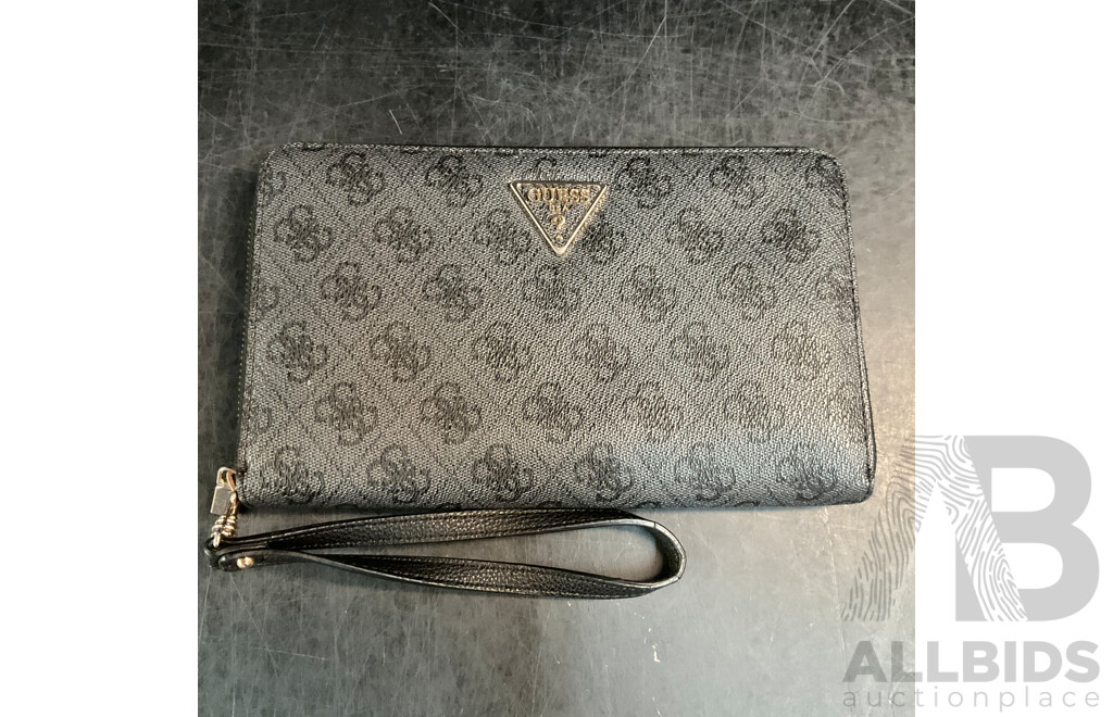 BeyondHER Belle Tee Dress Size 14 & Guess Laurel Travel Wallet & Ponytailers