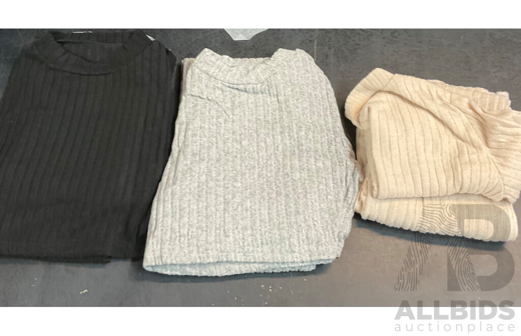 Womens Apparel & Accessories From Online Order Parcels