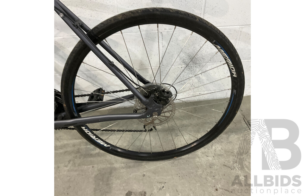 Merida Speeder 20 Bike Flat Bar Road Bike - Dark Silver - Frame 54cm