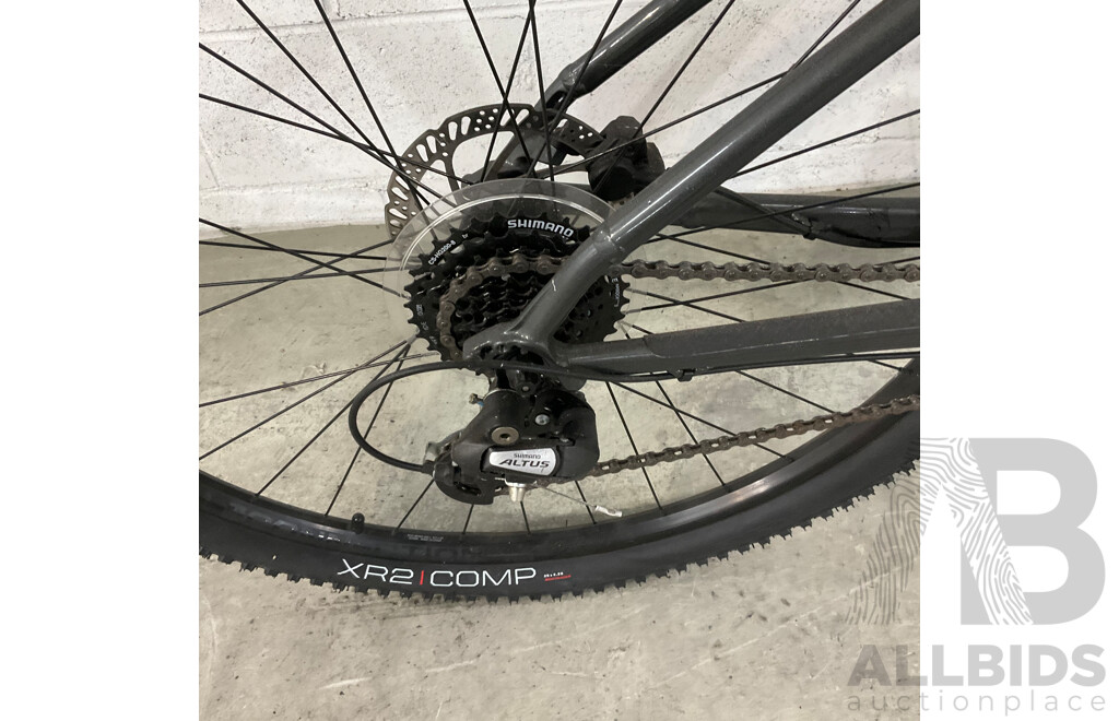 TREK Marlin 5 Mountain Bike - Black