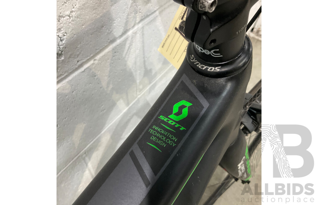 Scott Solace Race Bike - Black with Green