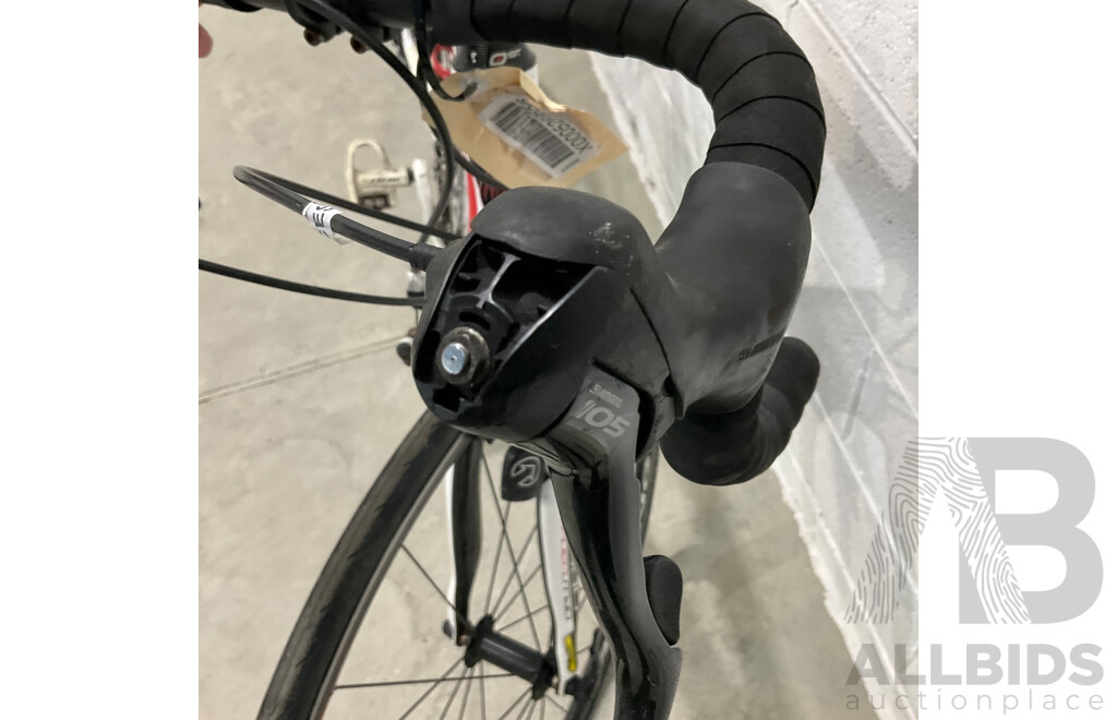 OPERA Carbon Fiber Bike