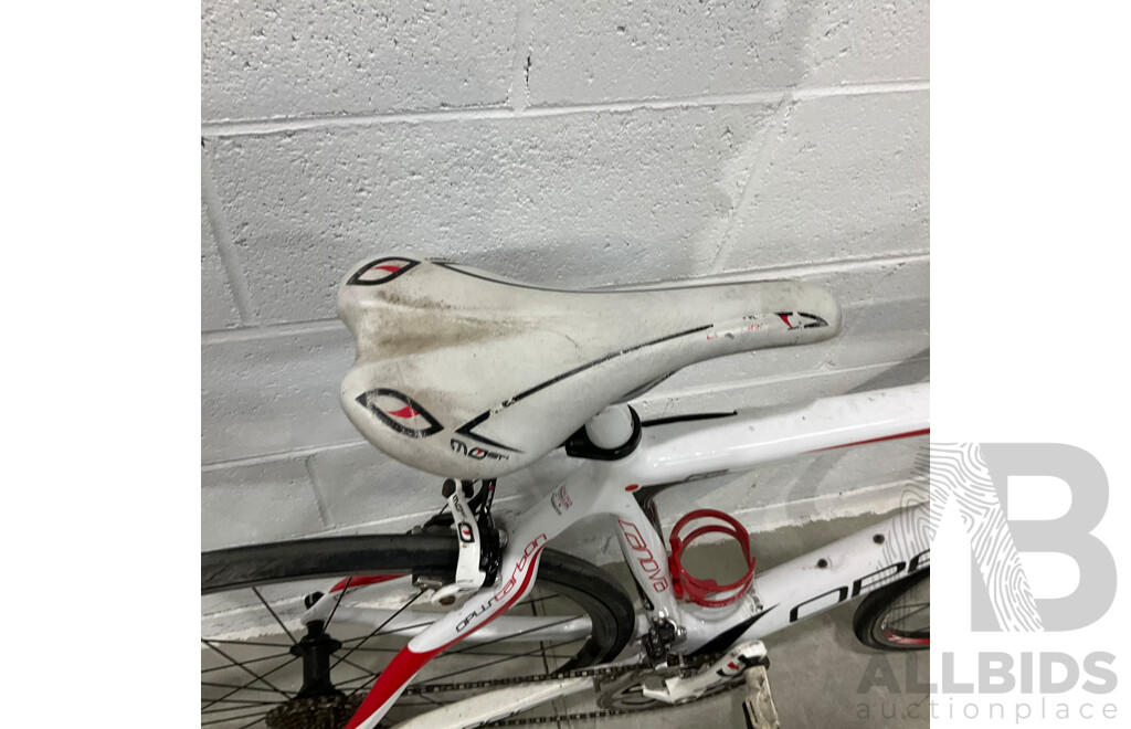 OPERA Carbon Fiber Bike