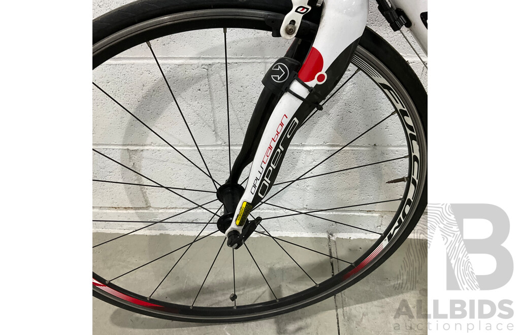 OPERA Carbon Fiber Bike