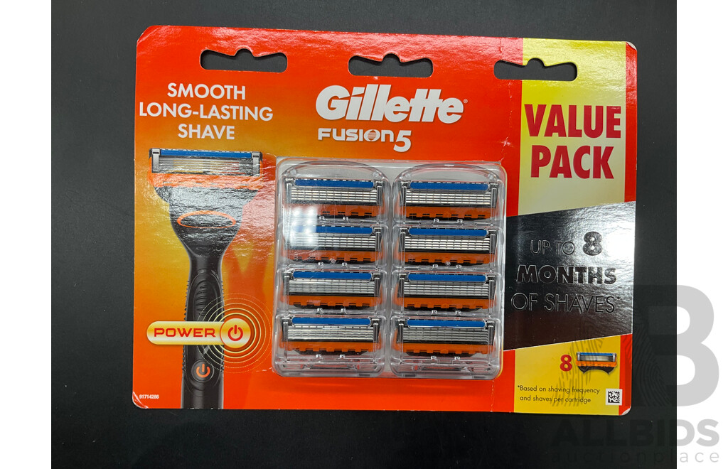 GILLETTE Fusion 5 - 8 Pack (x6) and GILLETTE 5 Sport Razor - Lot of 7