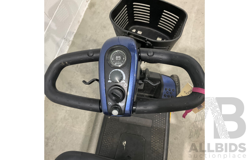 GOGO Elite Traveller Plus