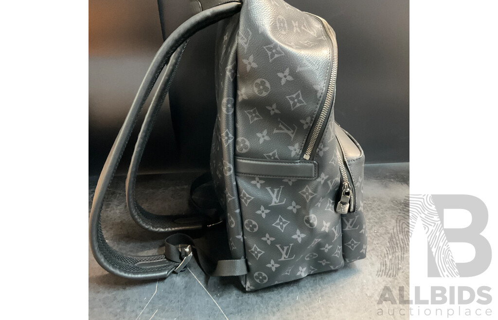 Men's Leather Backpack - Branded Louis Vuitton