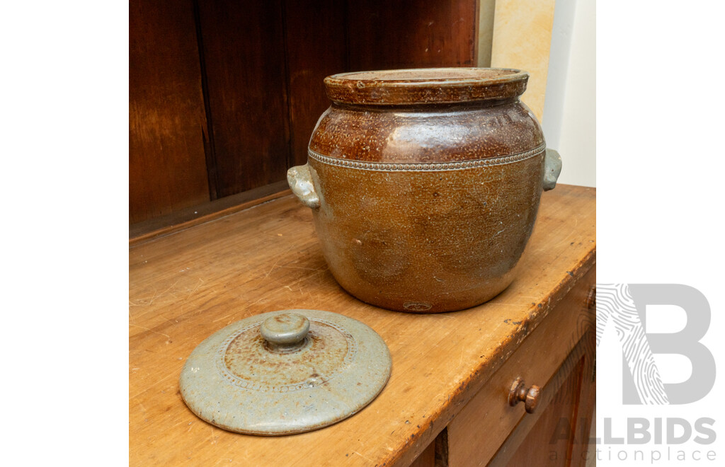Vintage Salt Glaze Lidded Bread Croc by Bendigo Pottery