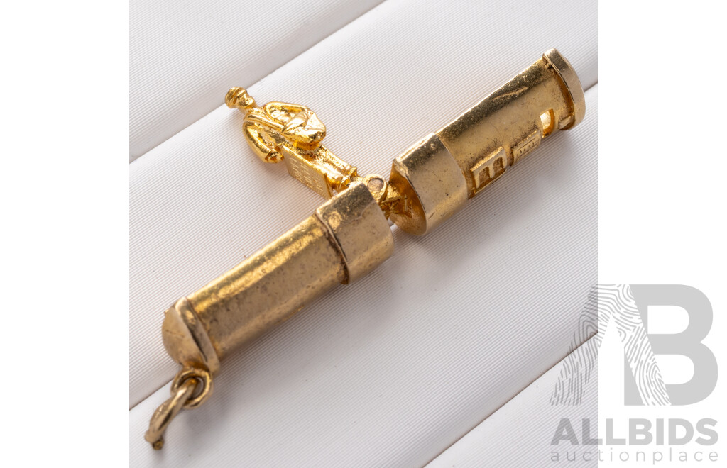 9ct Vintage Opening Mailbox Charm, 12mm, 2.93 Grams