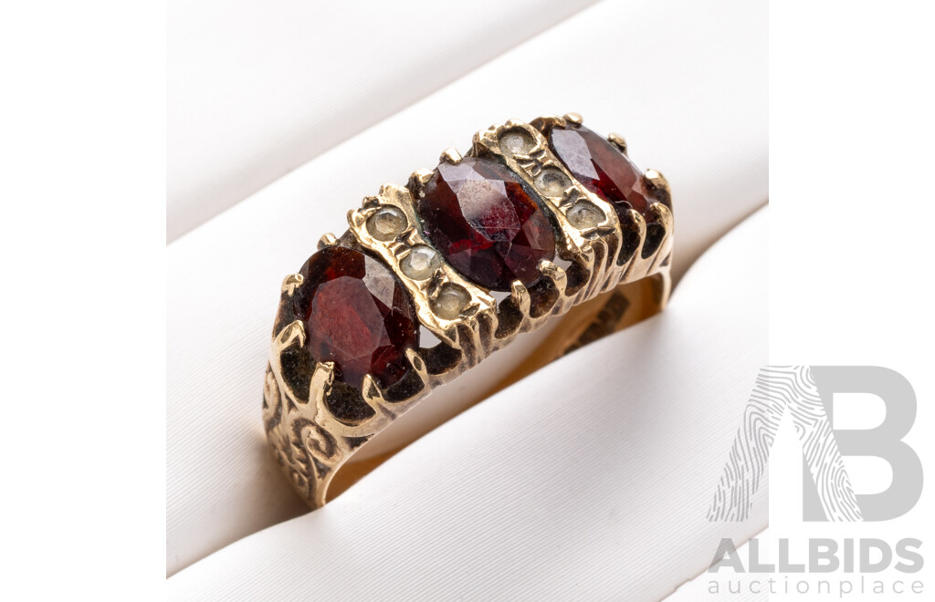 9ct Vintage Garnet & White Topaz Gypsy Ring, Size T, 3.70 Grams