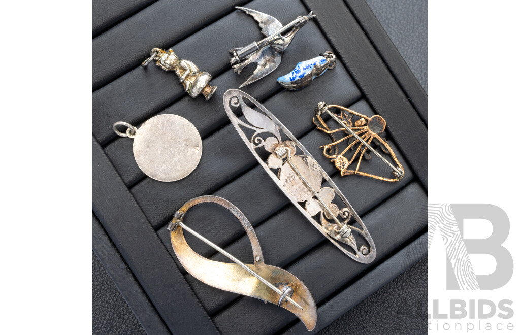 Collection of (4) Vintage Brooches & (3) Vintage Charms in Sterling, 24.50 Grams