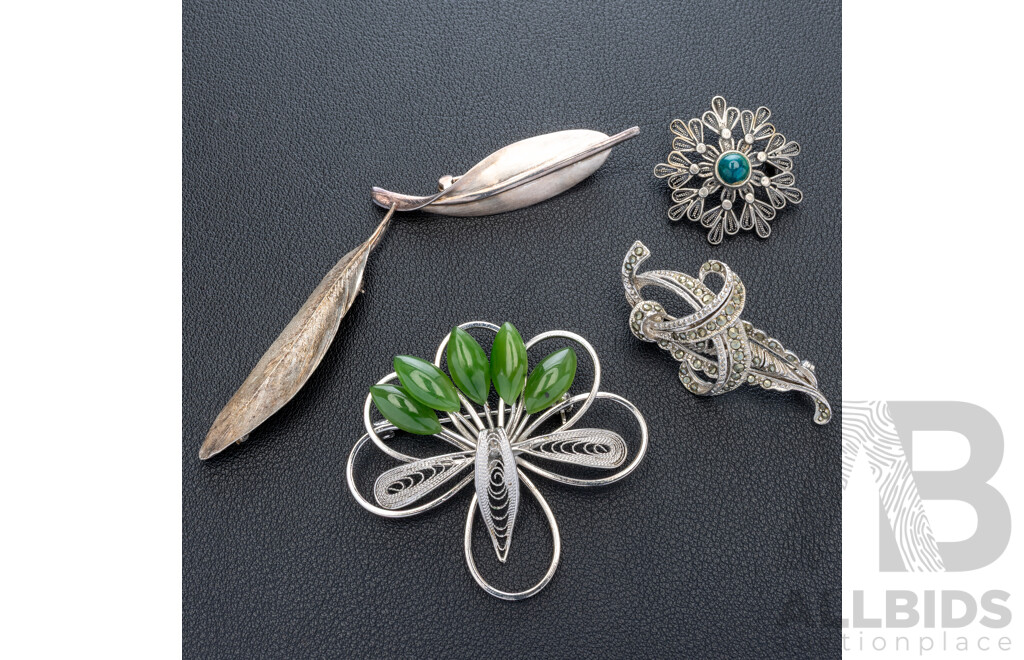 Vintage Sterling Starburst Brooch with (4) Other Vintage Silver Brooches, 13.33 Grams