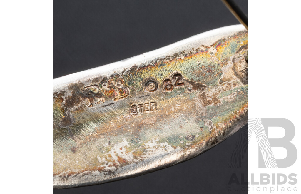 Vintage Sterling Starburst Brooch with (4) Other Vintage Silver Brooches, 13.33 Grams