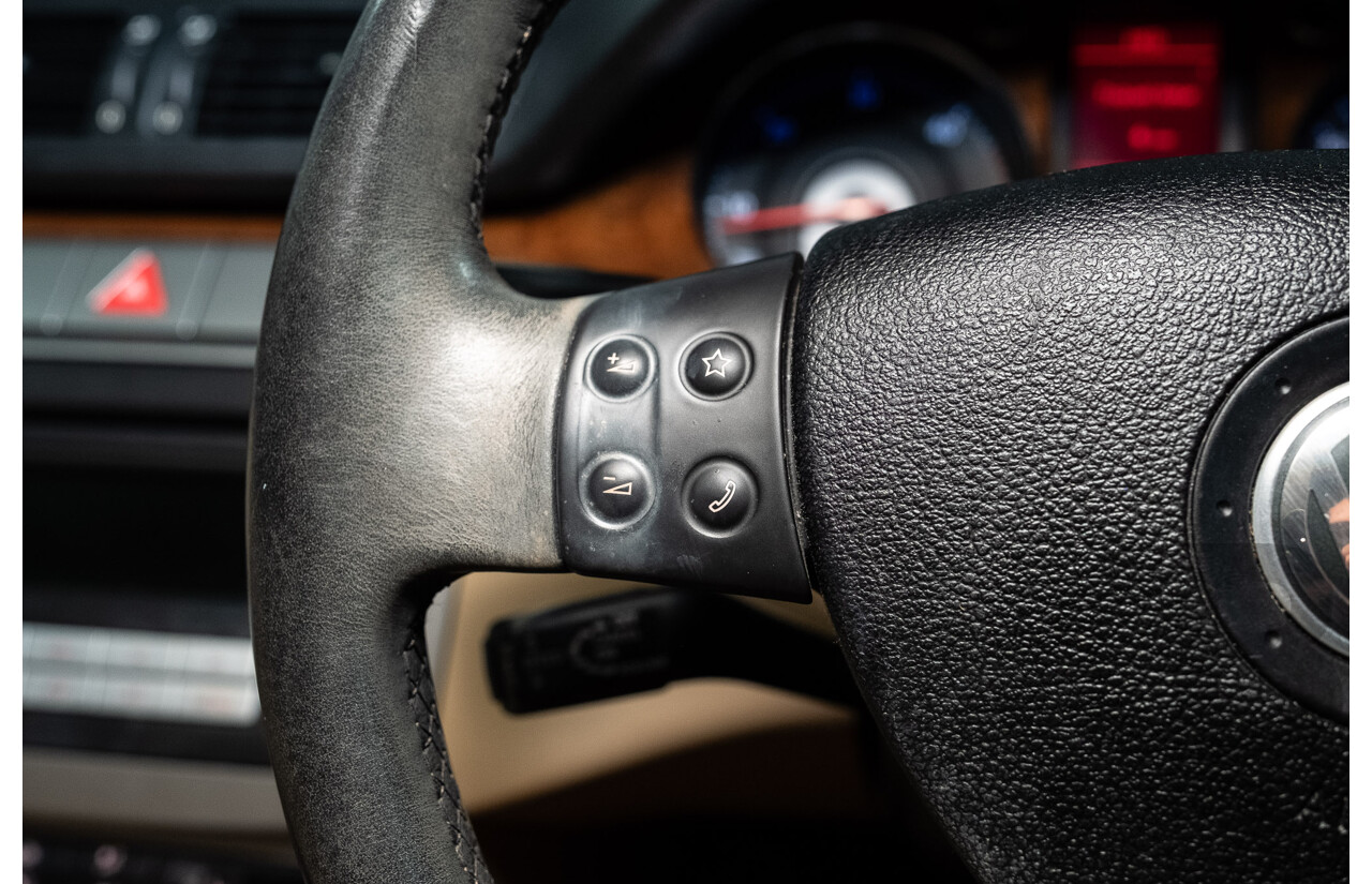 12/2006 Volkswagen Passat 2.0 TDI 3C 4d Sedan Granite Green Metallic Turbo Diesel 2.0L