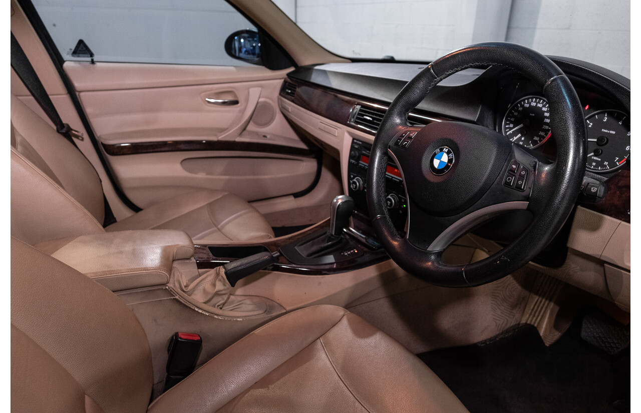 2/2007 BMW 320i Executive E90 4d Sedan Monaco Blue 2.0L