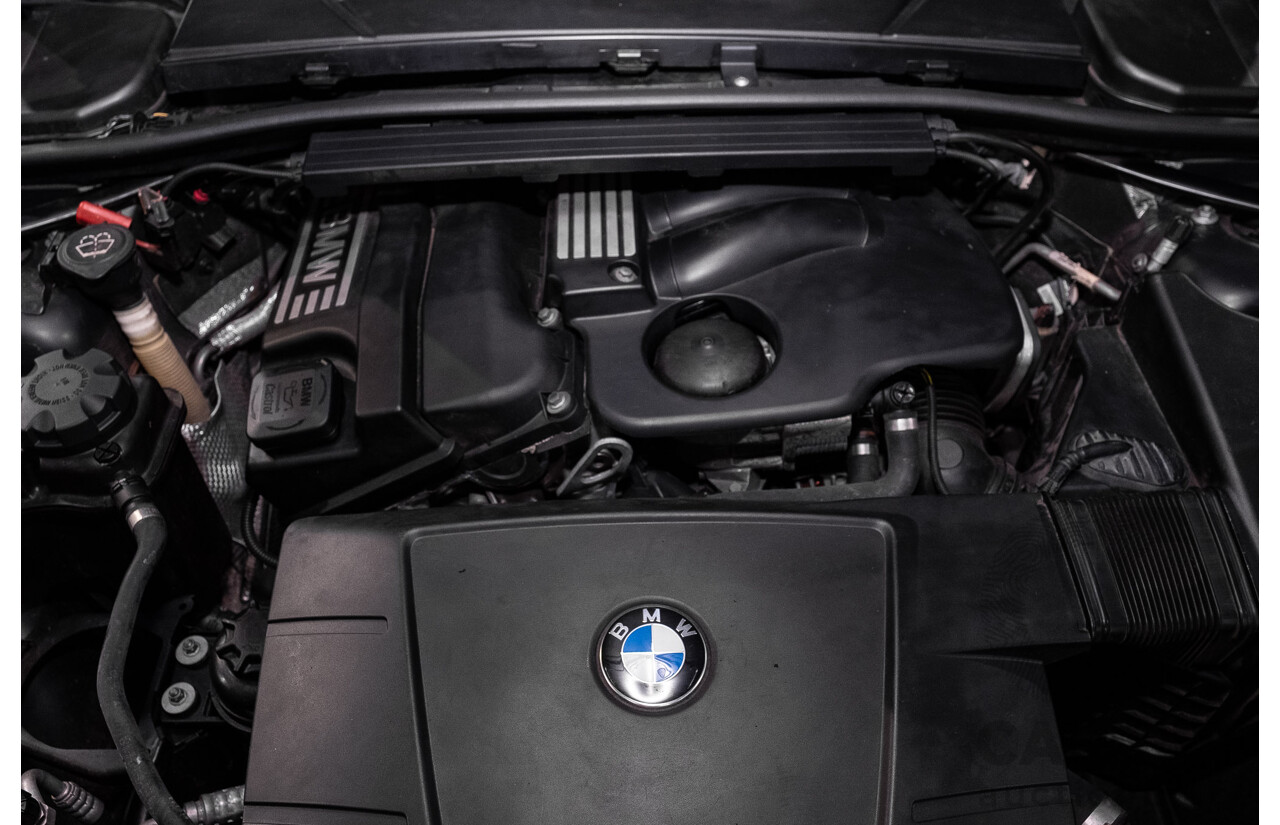 2/2007 BMW 320i Executive E90 4d Sedan Monaco Blue 2.0L