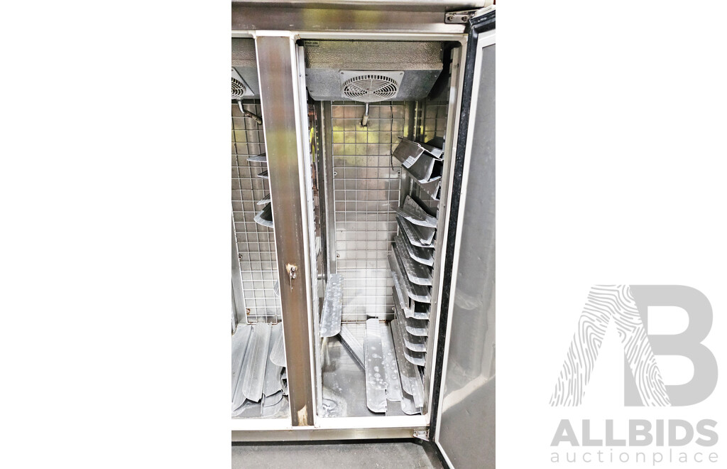 Artisan Food Equipment Upright Storage Fridge/Freezer