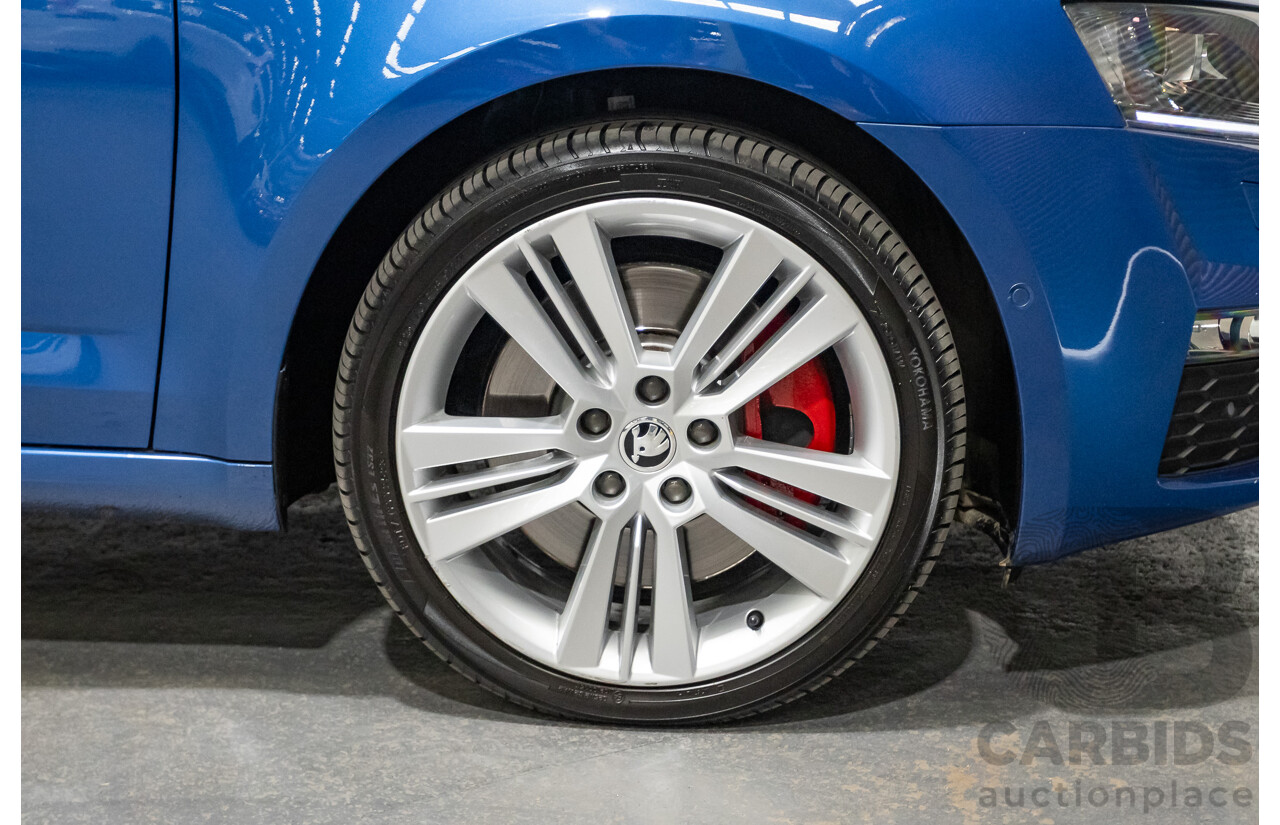 06/2015 Skoda Octavia RS 162 TSI NE MY15 4d Wagon Race Blue Metallic Turbo 2.0L