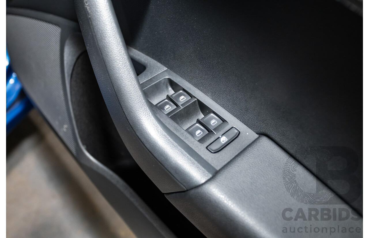 06/2015 Skoda Octavia RS 162 TSI NE MY15 4d Wagon Race Blue Metallic Turbo 2.0L