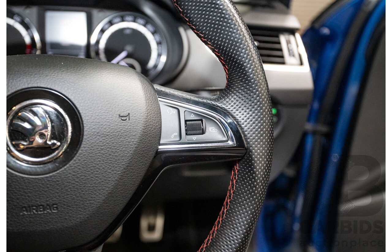 06/2015 Skoda Octavia RS 162 TSI NE MY15 4d Wagon Race Blue Metallic Turbo 2.0L