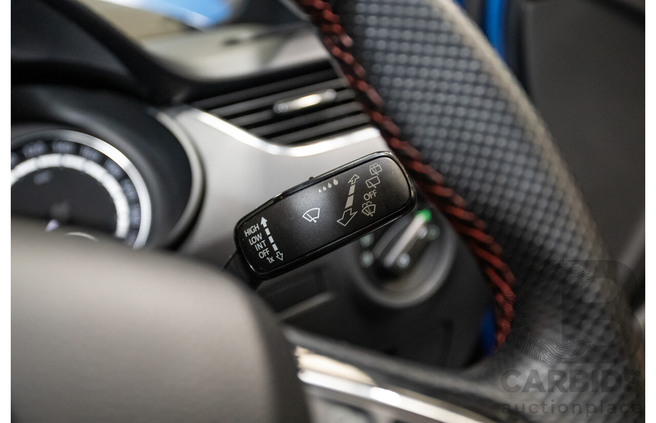 06/2015 Skoda Octavia RS 162 TSI NE MY15 4d Wagon Race Blue Metallic Turbo 2.0L