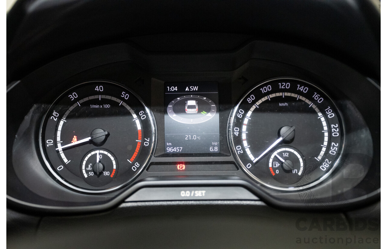 06/2015 Skoda Octavia RS 162 TSI NE MY15 4d Wagon Race Blue Metallic Turbo 2.0L