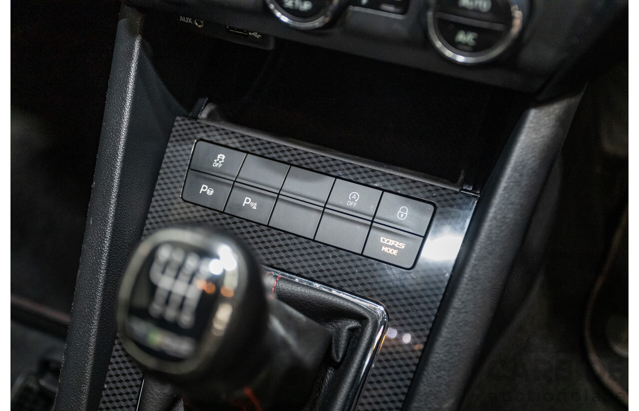 06/2015 Skoda Octavia RS 162 TSI NE MY15 4d Wagon Race Blue Metallic Turbo 2.0L