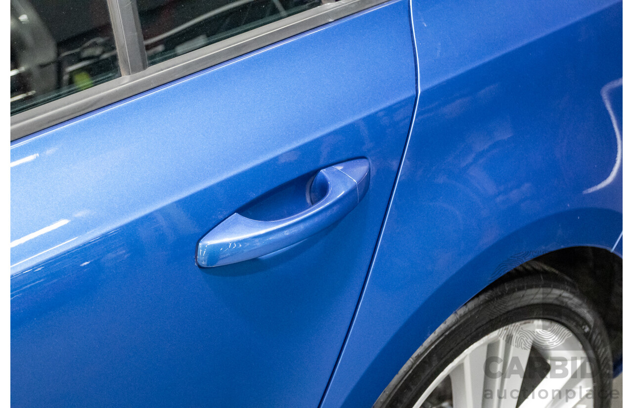 06/2015 Skoda Octavia RS 162 TSI NE MY15 4d Wagon Race Blue Metallic Turbo 2.0L
