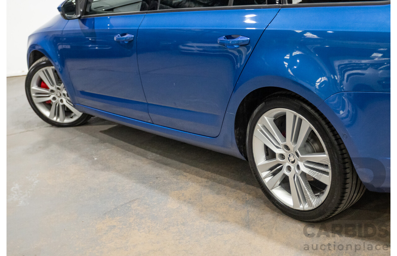 06/2015 Skoda Octavia RS 162 TSI NE MY15 4d Wagon Race Blue Metallic Turbo 2.0L
