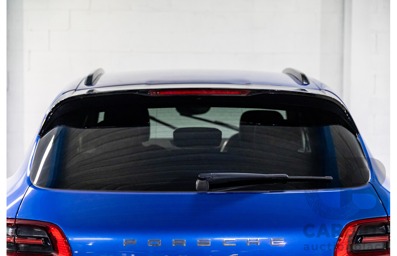 01/2016 Porsche Macan S Diesel (AWD) MY16 4d Wagon Sapphire Blue Metallic Turbo Diesel 3.0L