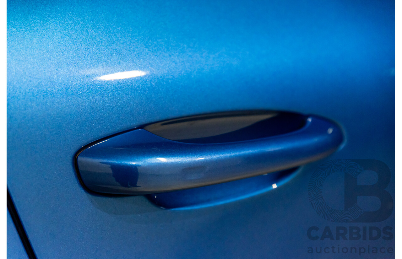 01/2016 Porsche Macan S Diesel (AWD) MY16 4d Wagon Sapphire Blue Metallic Turbo Diesel 3.0L