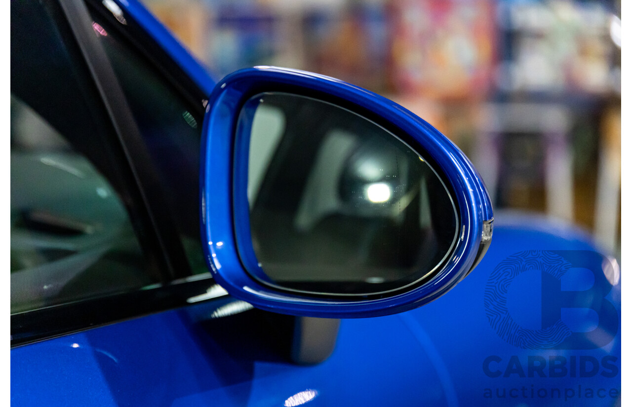 01/2016 Porsche Macan S Diesel (AWD) MY16 4d Wagon Sapphire Blue Metallic Turbo Diesel 3.0L