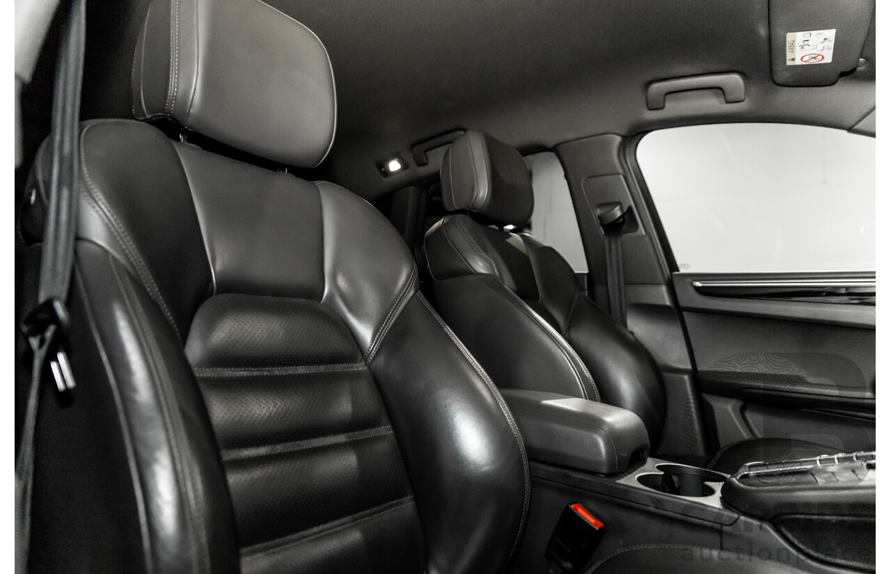 01/2016 Porsche Macan S Diesel (AWD) MY16 4d Wagon Sapphire Blue Metallic Turbo Diesel 3.0L