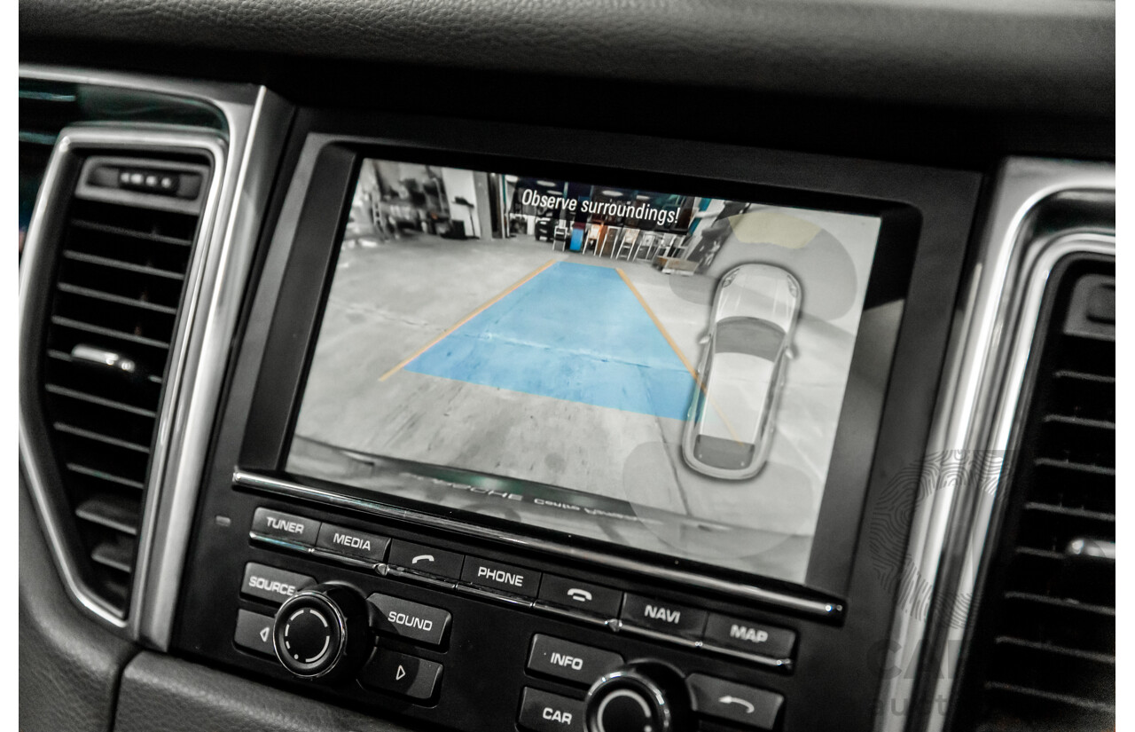 01/2016 Porsche Macan S Diesel (AWD) MY16 4d Wagon Sapphire Blue Metallic Turbo Diesel 3.0L