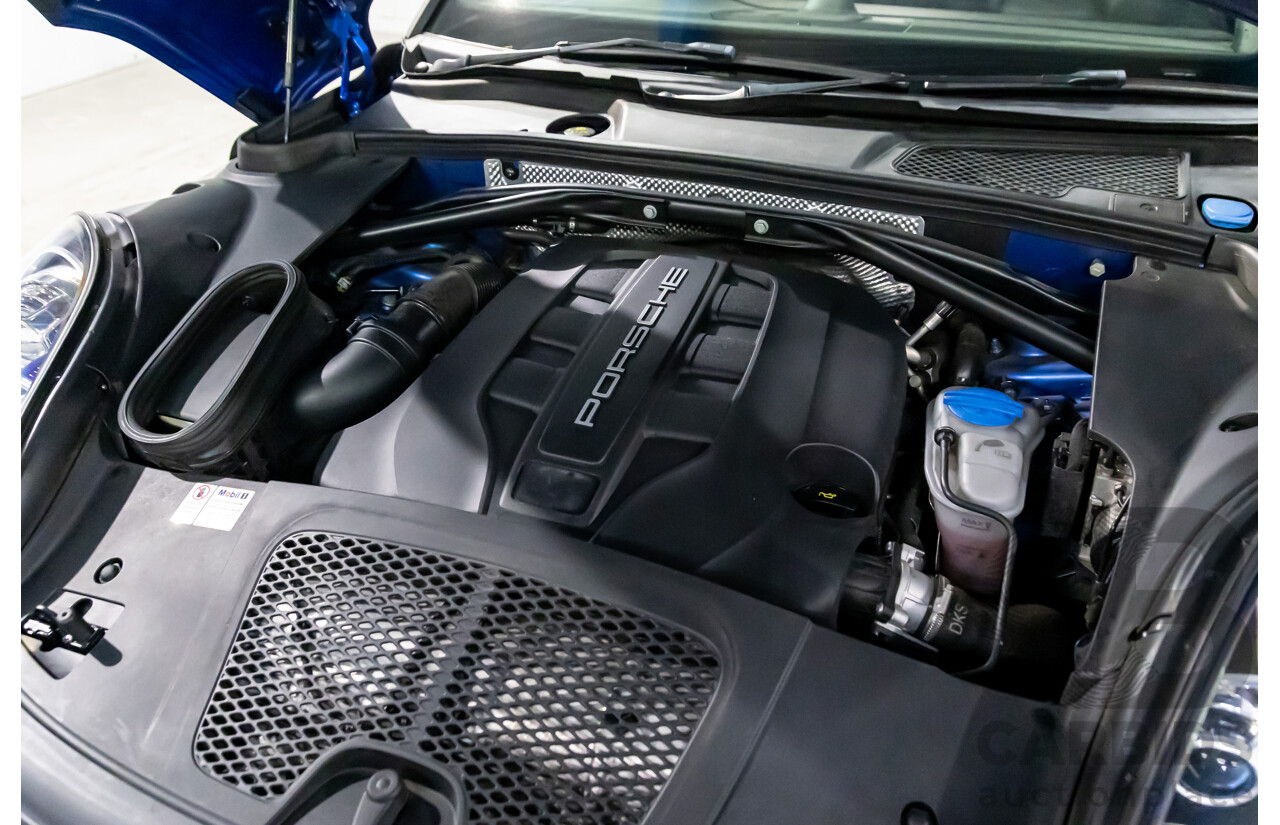 01/2016 Porsche Macan S Diesel (AWD) MY16 4d Wagon Sapphire Blue Metallic Turbo Diesel 3.0L