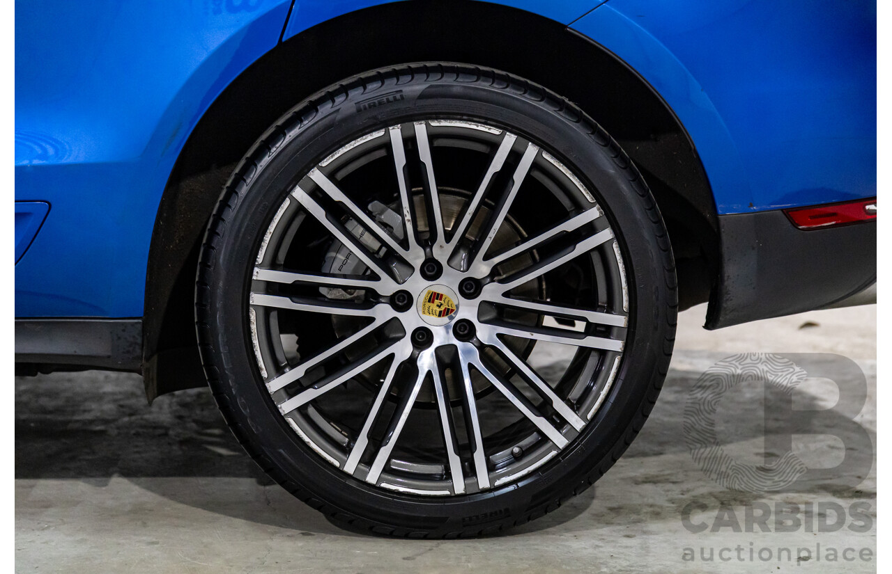 01/2016 Porsche Macan S Diesel (AWD) MY16 4d Wagon Sapphire Blue Metallic Turbo Diesel 3.0L