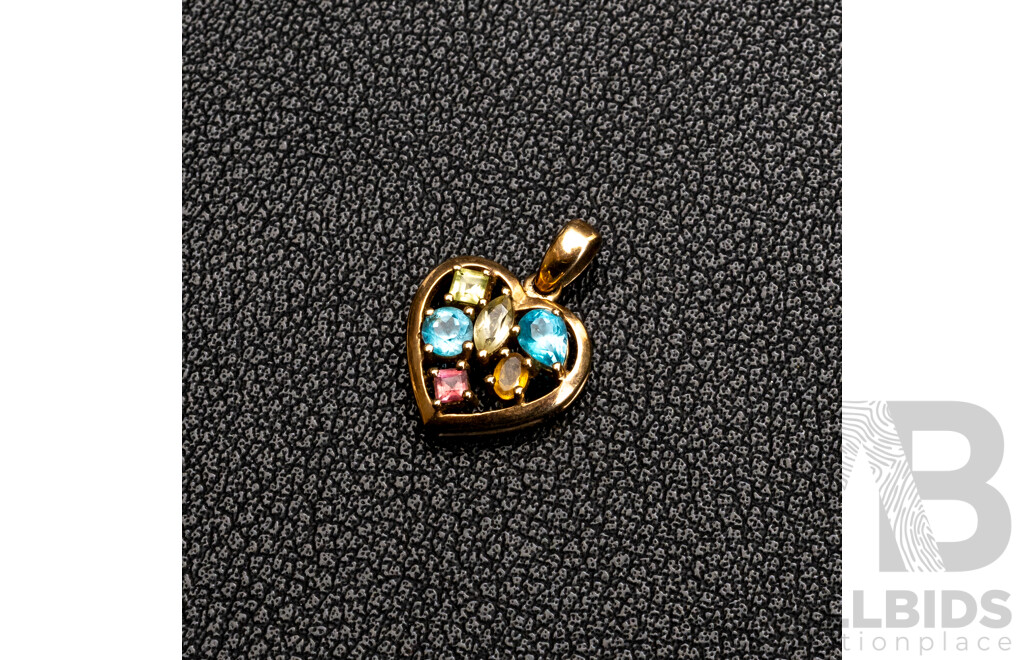 9ct Heart Shaped Gemstone Cluster Pendant, 15mm Long, 1.04 Grams