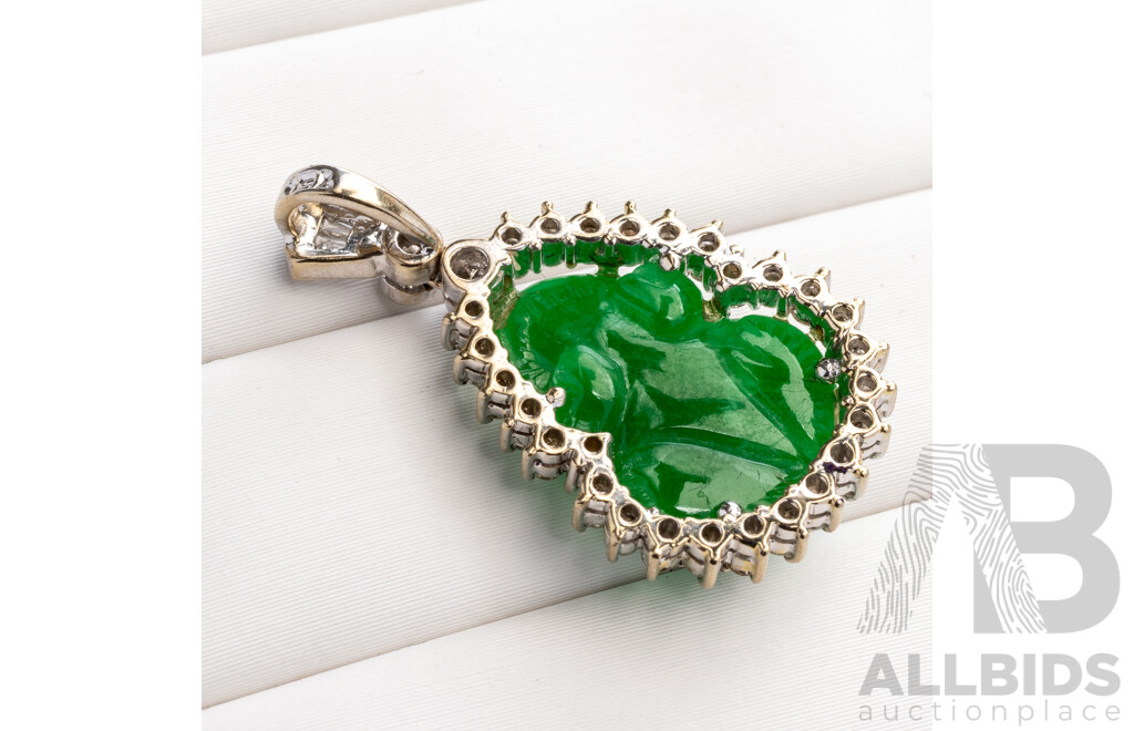 12ct White Gold Carved Chinese Jade Frog Pendant with Diamond Halo, Est TDW 0.35ct, 3.88 Grams