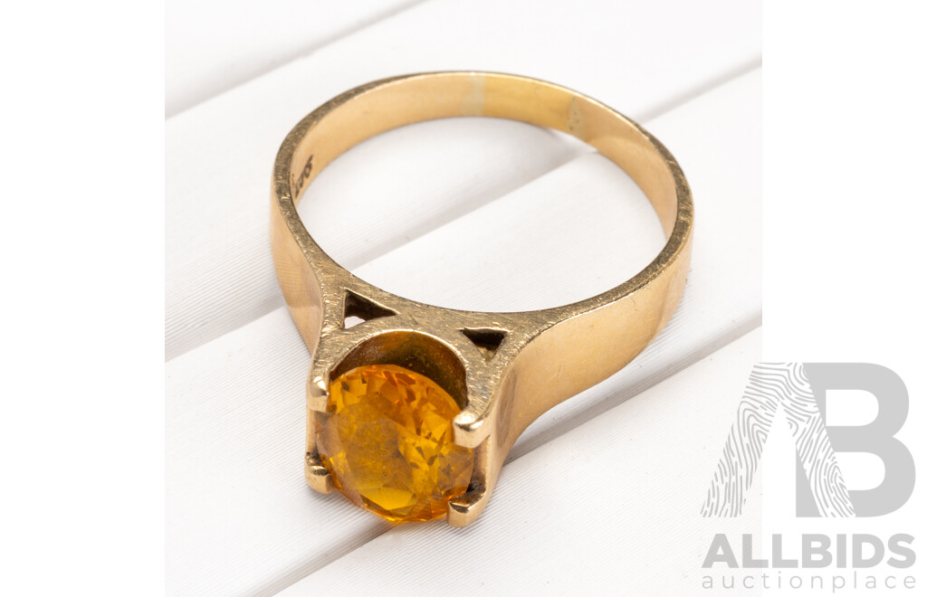 9ct Vintage Yellow Sapphire Ring, Size R, 4.83 Grams
