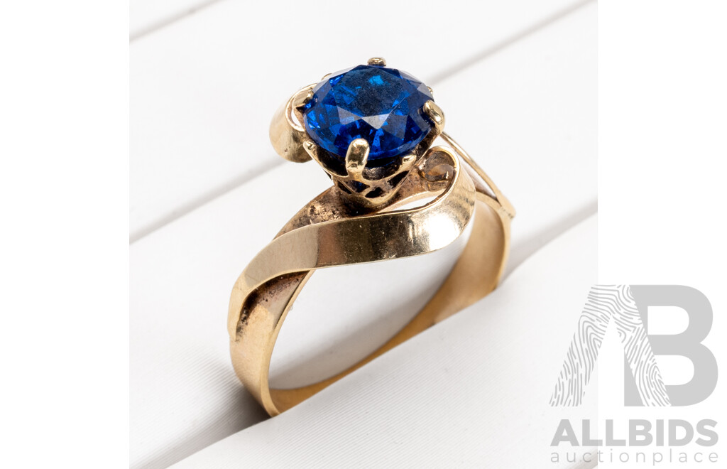 9ct Vintage Mid Blue Sapphire Ring, Size M, 2.28 Grams