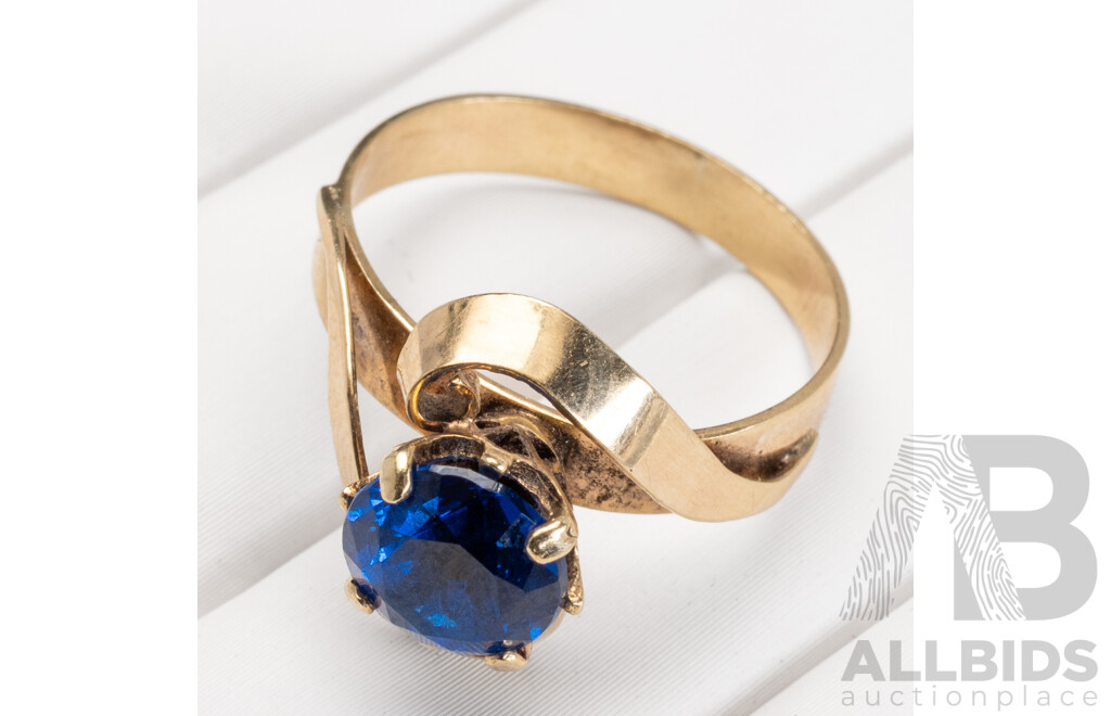 9ct Vintage Mid Blue Sapphire Ring, Size M, 2.28 Grams