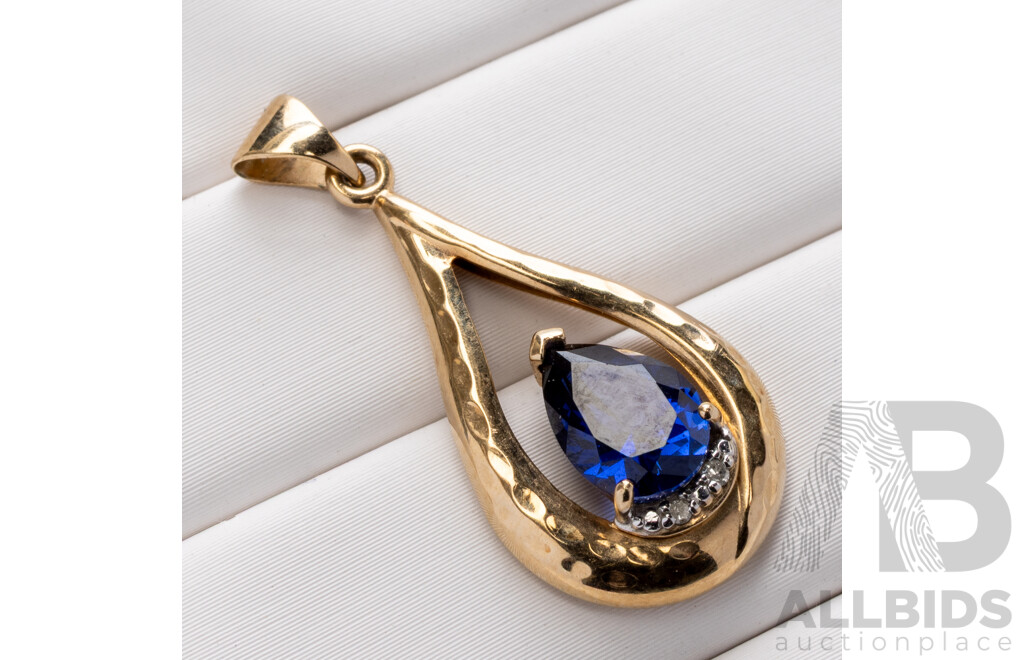 9ct Sapphire & Diamond Pendant, 28mm, 0.74 Grams