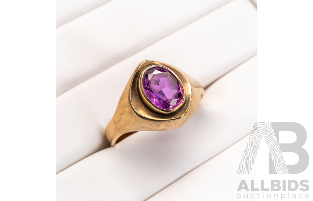 9ct Vintage Pink Sapphire Signet Style Ring, Size W, 3.25 Grams